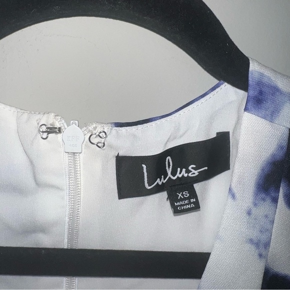 NWT Lulus Seeing Chic Blue and Ivory Print Skater Dress - Picture 6 of 13
